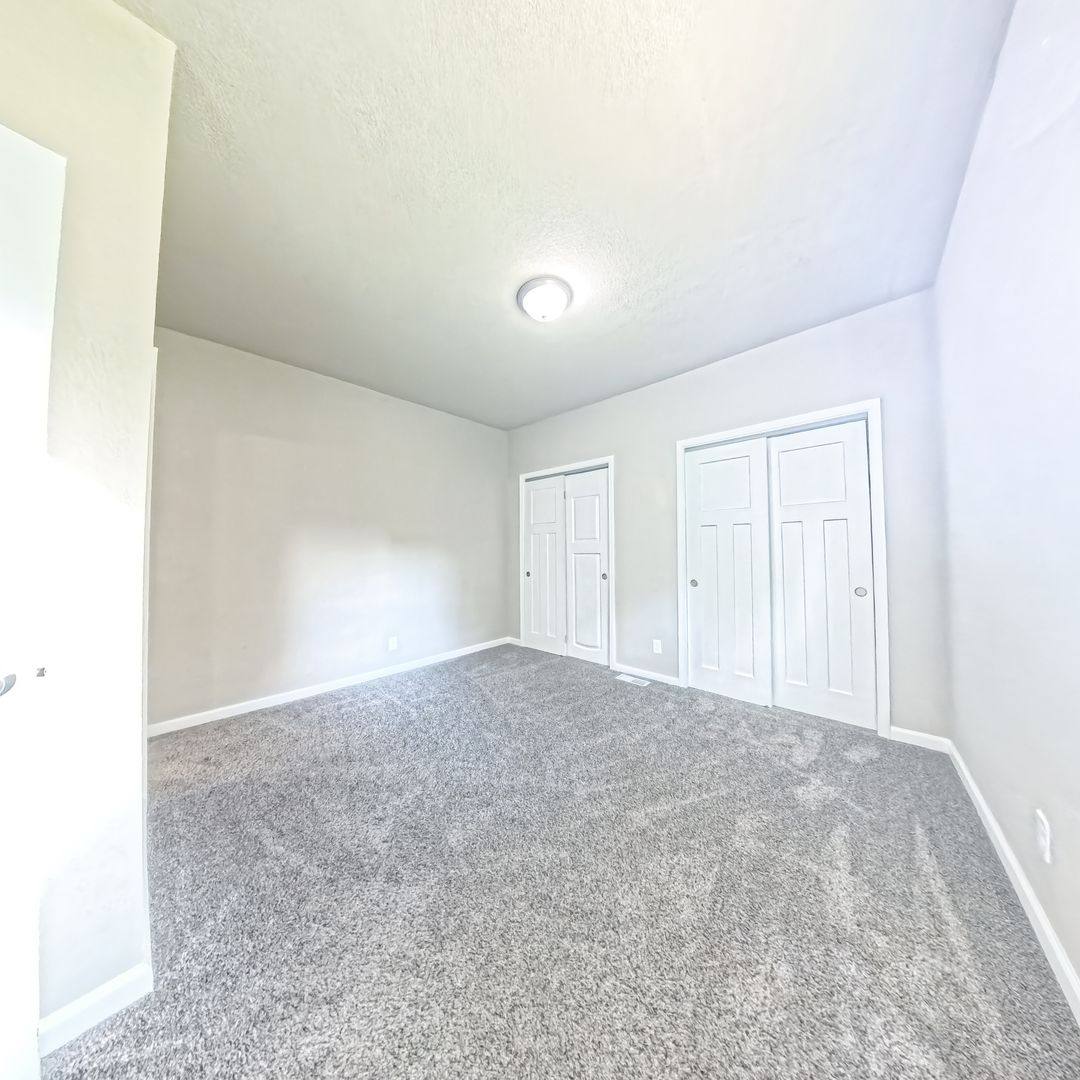 House for rent at 715 Kirkwood Ave, Des Moines, IA 50315