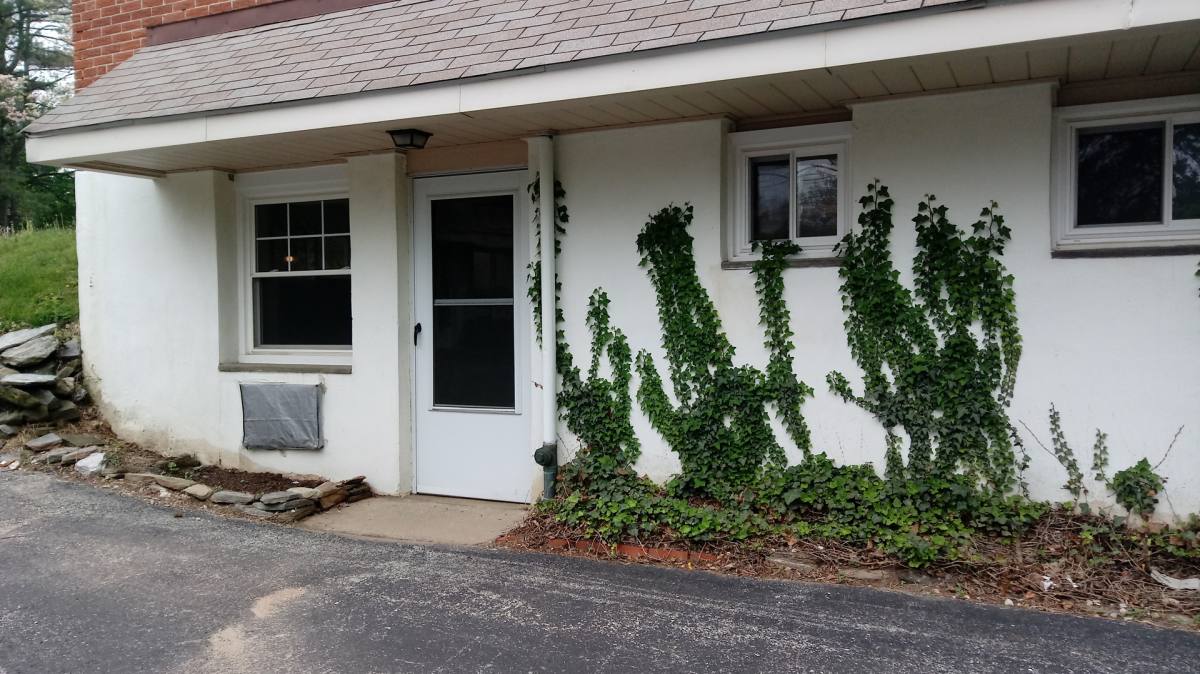 Apartment for rent at 5 E Golf Club Lane, Paoli, PA 19301