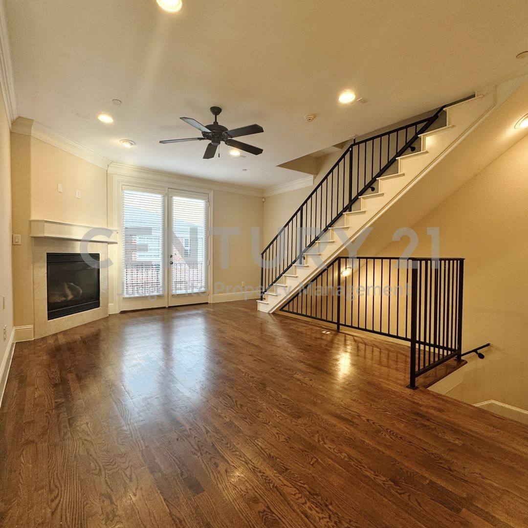 Townhouse for rent at 4148 Grassmere Lane, Dallas, TX 75205