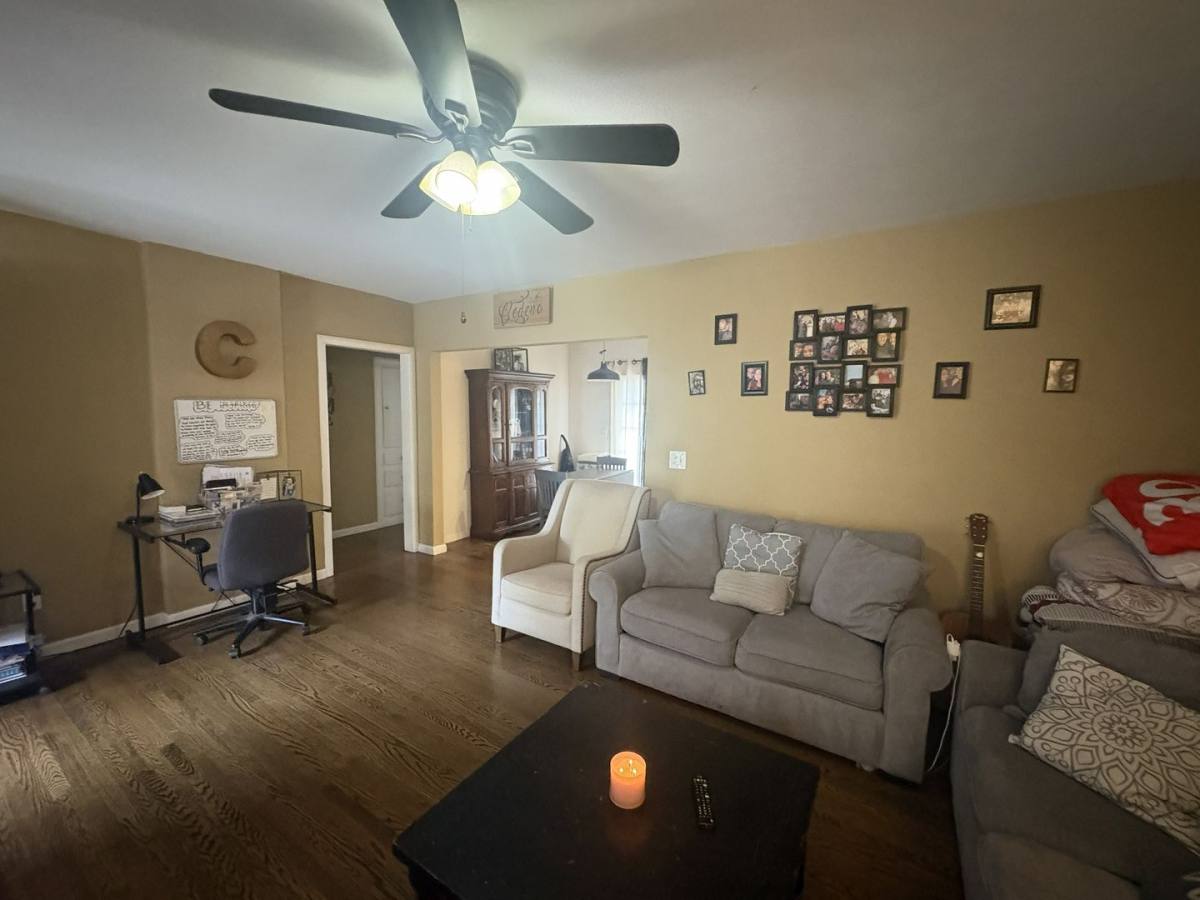 Apartment for rent at 4416 12th Ave, Sacramento, CA 95820