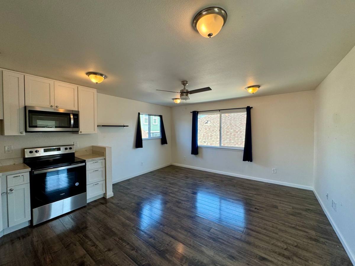 Apartment for rent at 310 Hansbery Way, Santa Rosa, CA 95409