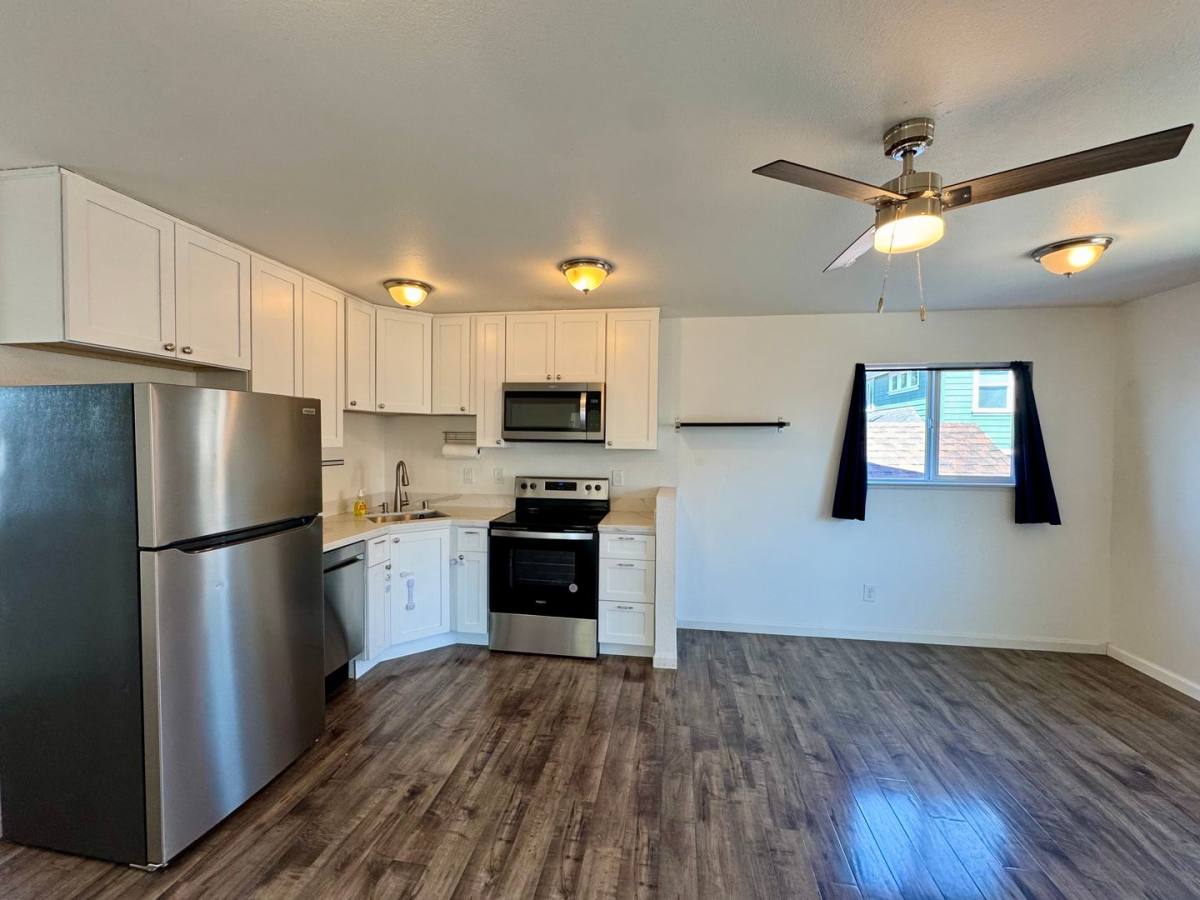 Apartment for rent at 310 Hansbery Way, Santa Rosa, CA 95409