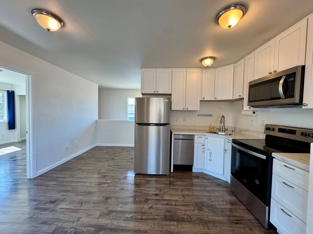 Apartment for rent at 310 Hansbery Way, Santa Rosa, CA 95409