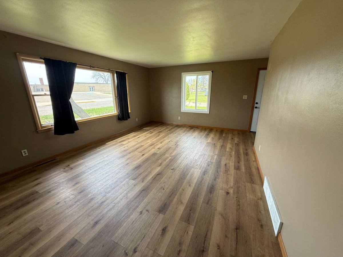House for rent at 1800 Minnesota Court NW, Bemidji, MN 56601