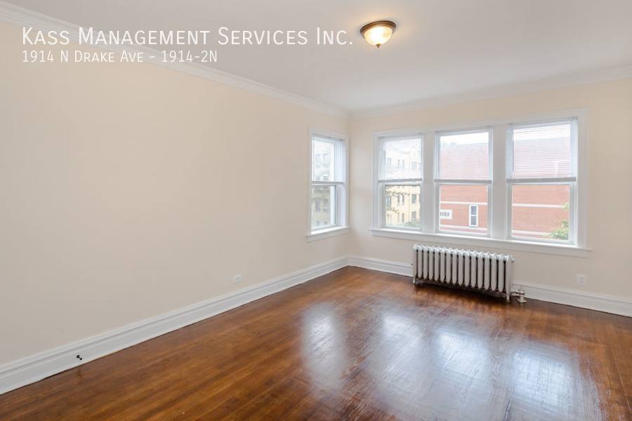 Apartment for rent at 1914 N Drake Ave #2N, Chicago, IL 60647