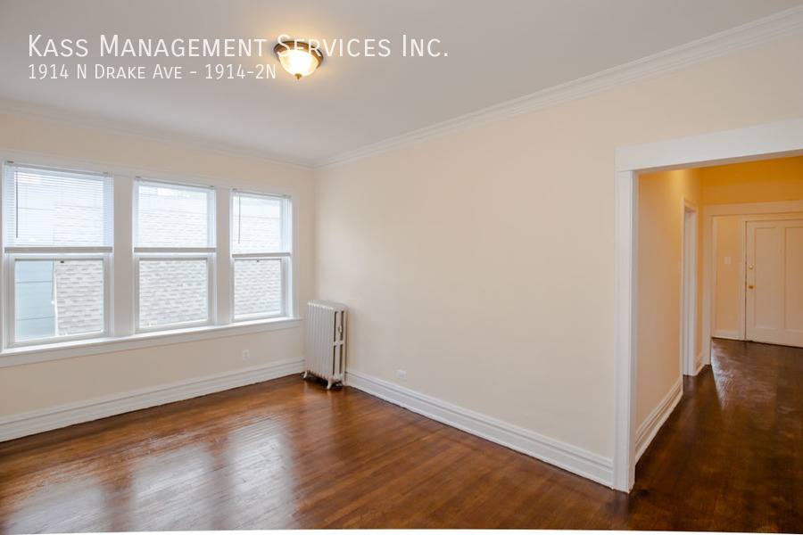 Apartment for rent at 1914 N Drake Ave #2N, Chicago, IL 60647