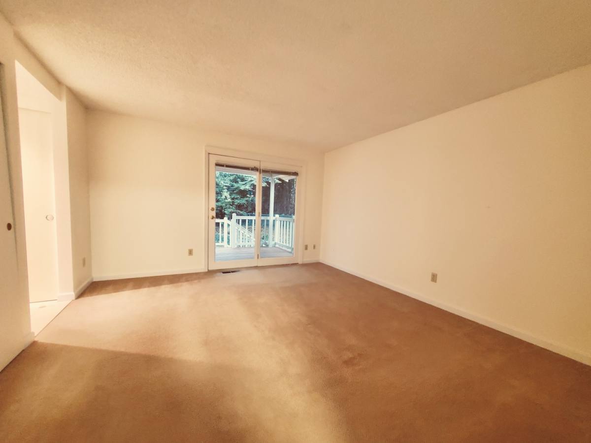 House for rent at 13305 NE 117th Way, Redmond, WA 98052