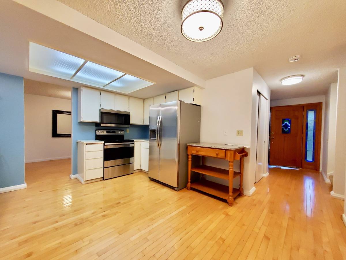 House for rent at 13305 NE 117th Way, Redmond, WA 98052