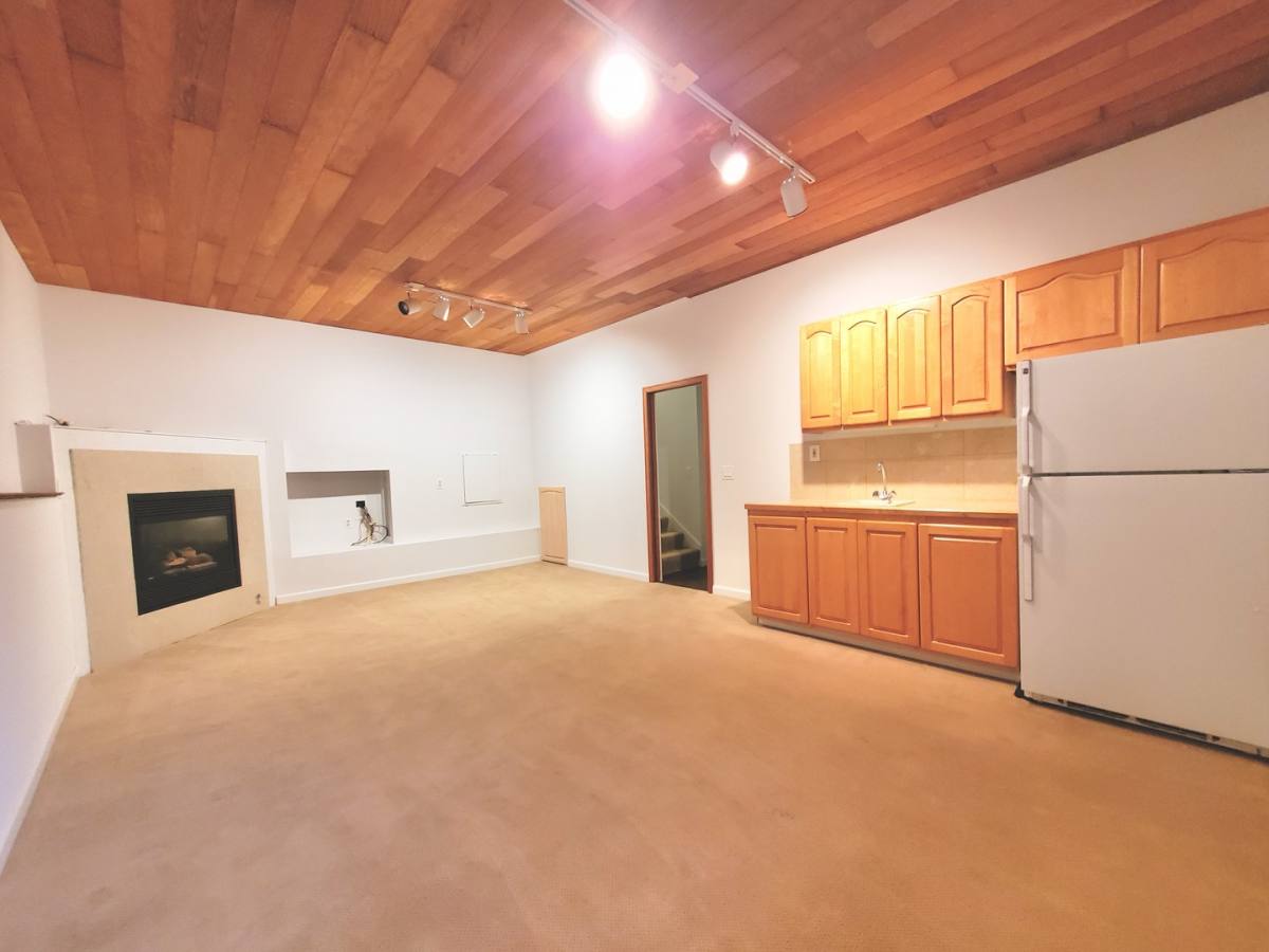House for rent at 13305 NE 117th Way, Redmond, WA 98052