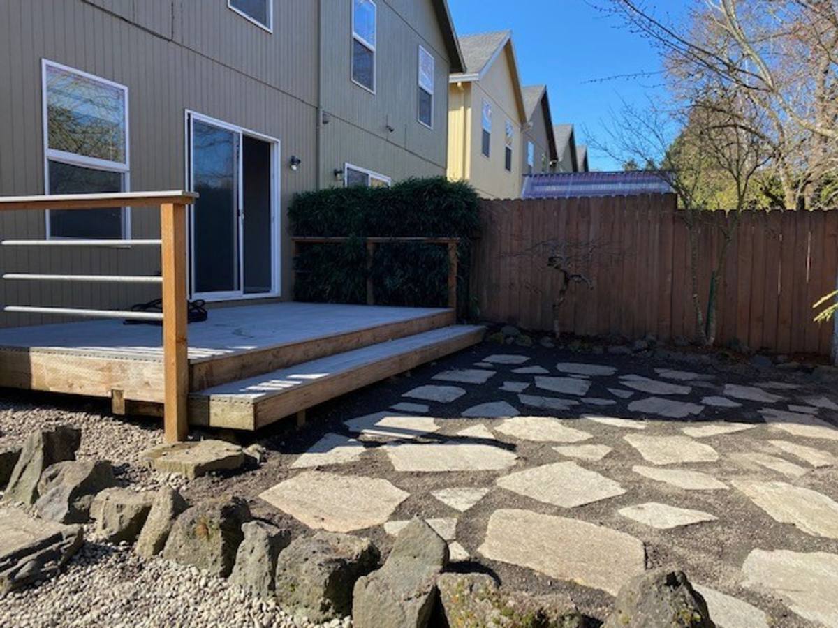 Townhouse for rent at 19901 SW Kendall Lane, Beaverton, OR 97003
