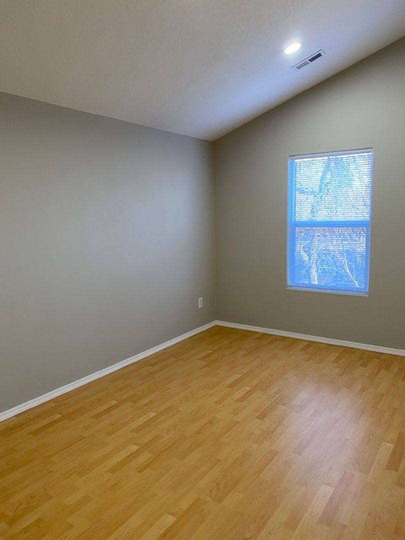 Townhouse for rent at 19901 SW Kendall Lane, Beaverton, OR 97003