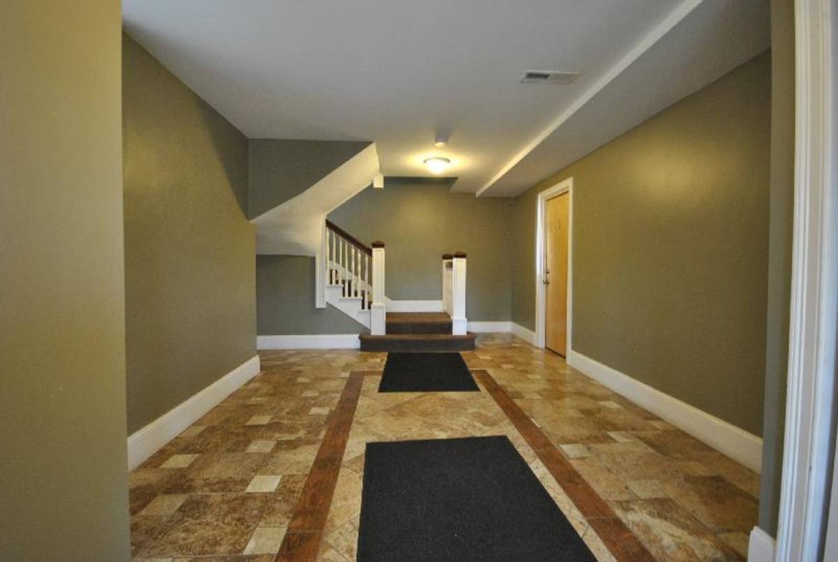 Apartment for rent at 1588 Beacon St #D2, Brookline, MA 02445