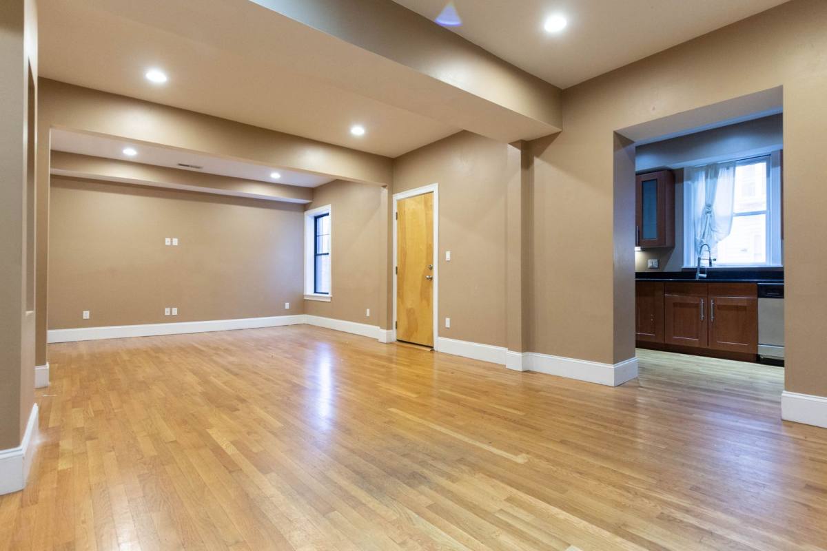 Apartment for rent at 1588 Beacon St #D2, Brookline, MA 02445