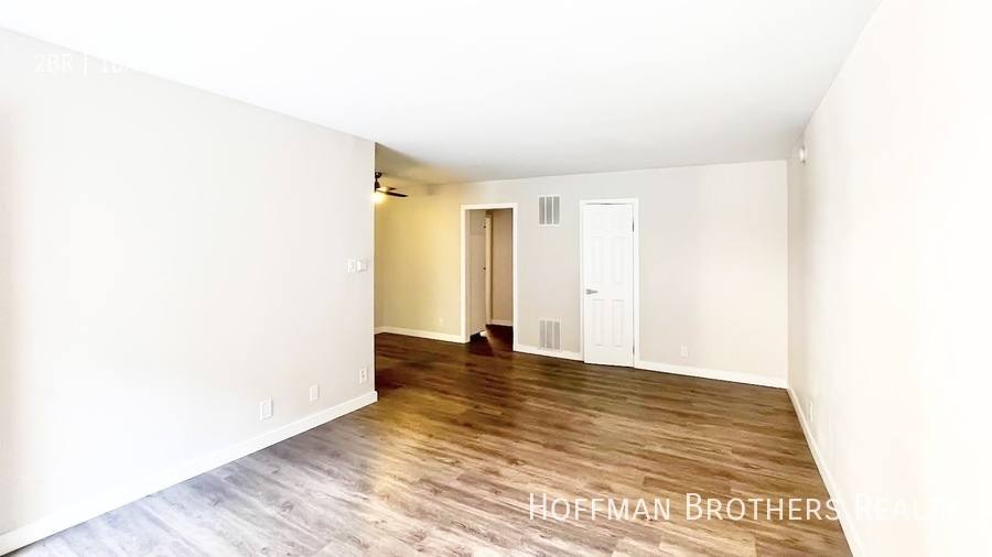 Apartment for rent at 970 Menlo Ave #6, Los Angeles, CA 90006