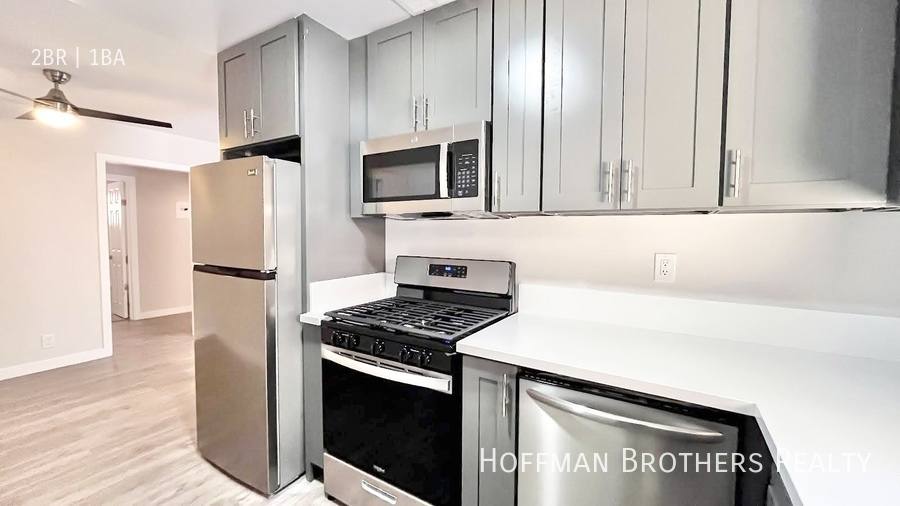 Apartment for rent at 970 Menlo Ave #6, Los Angeles, CA 90006