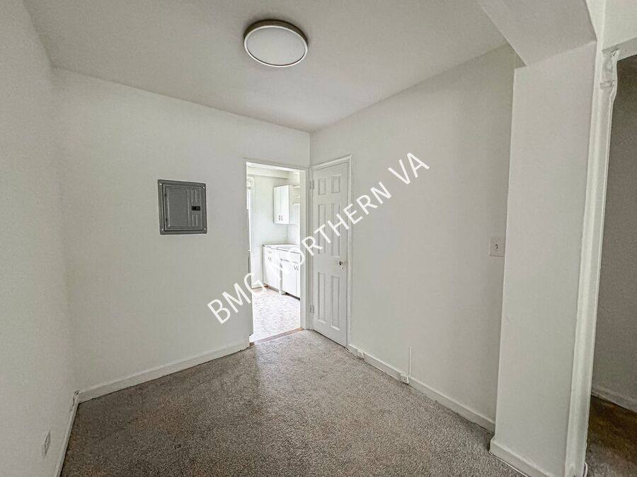 Condo for rent at 214 N George Mason Dr #214-1, Arlington, VA 22203