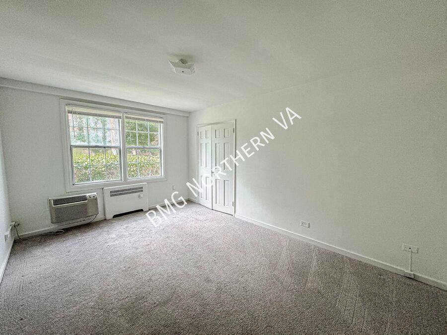 Condo for rent at 214 N George Mason Dr #214-1, Arlington, VA 22203