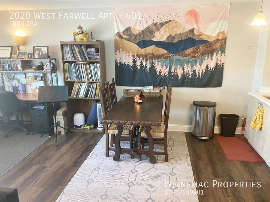 Apartment for rent at 2020 W Farwell #401, Chicago, IL 60645