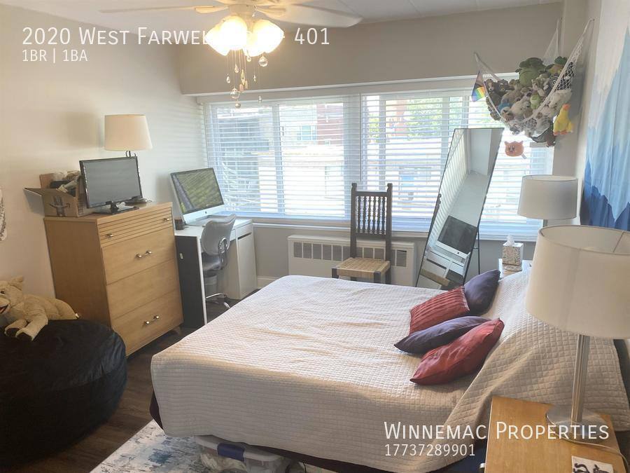 Apartment for rent at 2020 W Farwell #401, Chicago, IL 60645