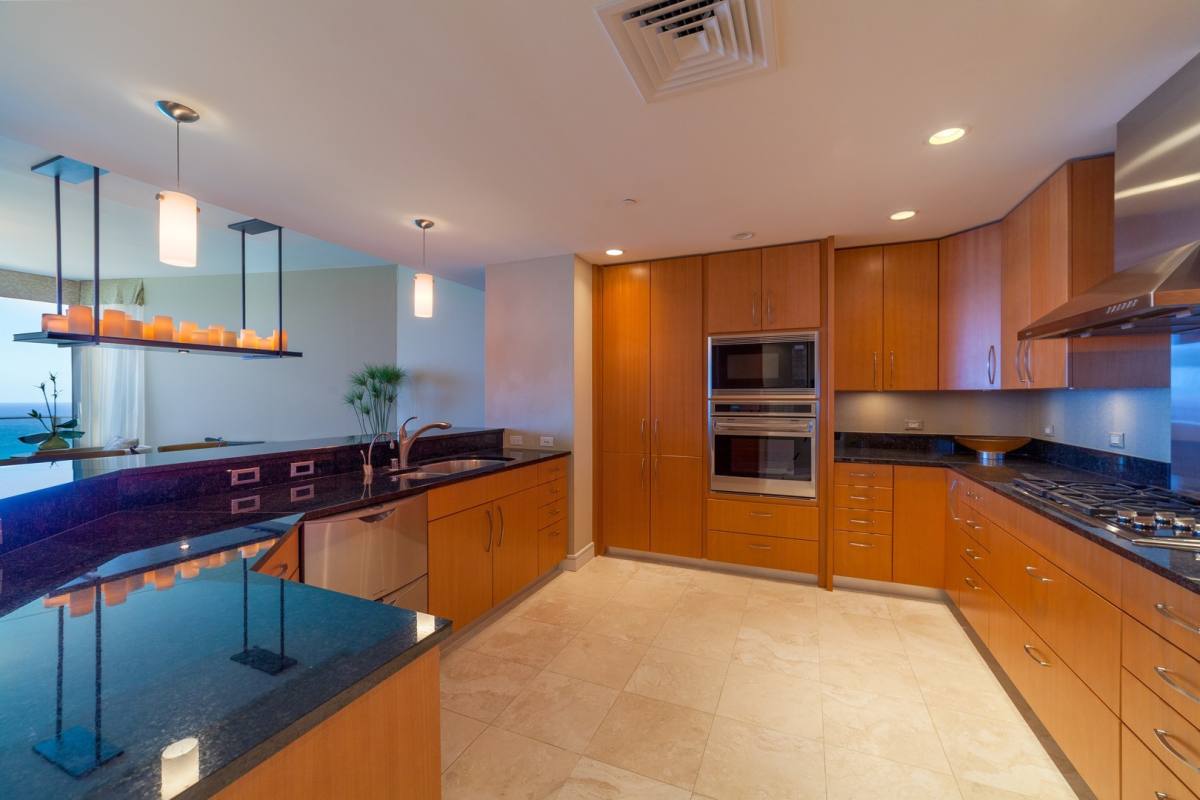 Apartment for rent at 1288 Ala Moana Blvd, Honolulu, HI 96814
