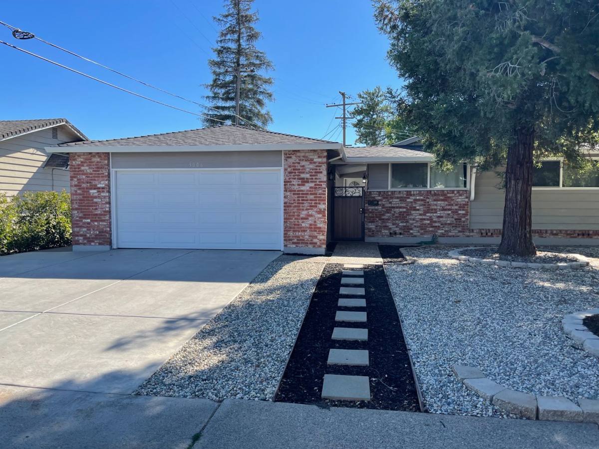 House for rent at 3006 Chestnut Hill Dr, Sacramento, CA 95826
