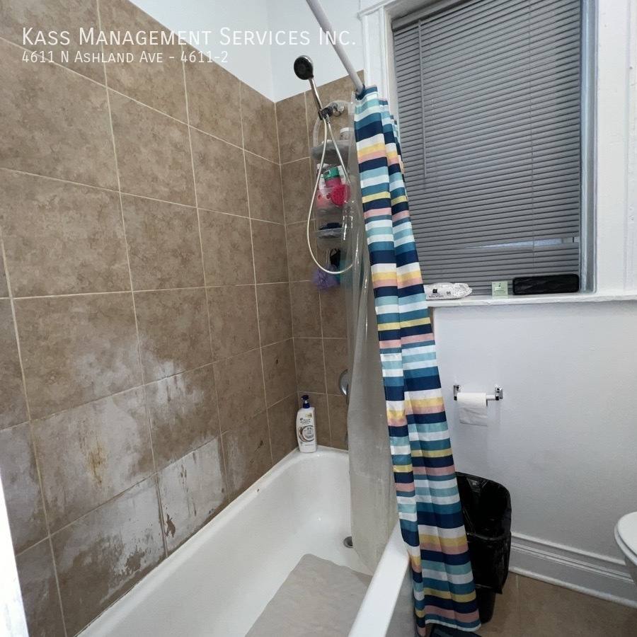Apartment for rent at 4611 N Ashland Ave #2, Chicago, IL 60640