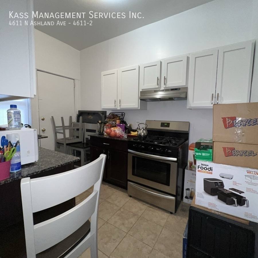 Apartment for rent at 4611 N Ashland Ave #2, Chicago, IL 60640