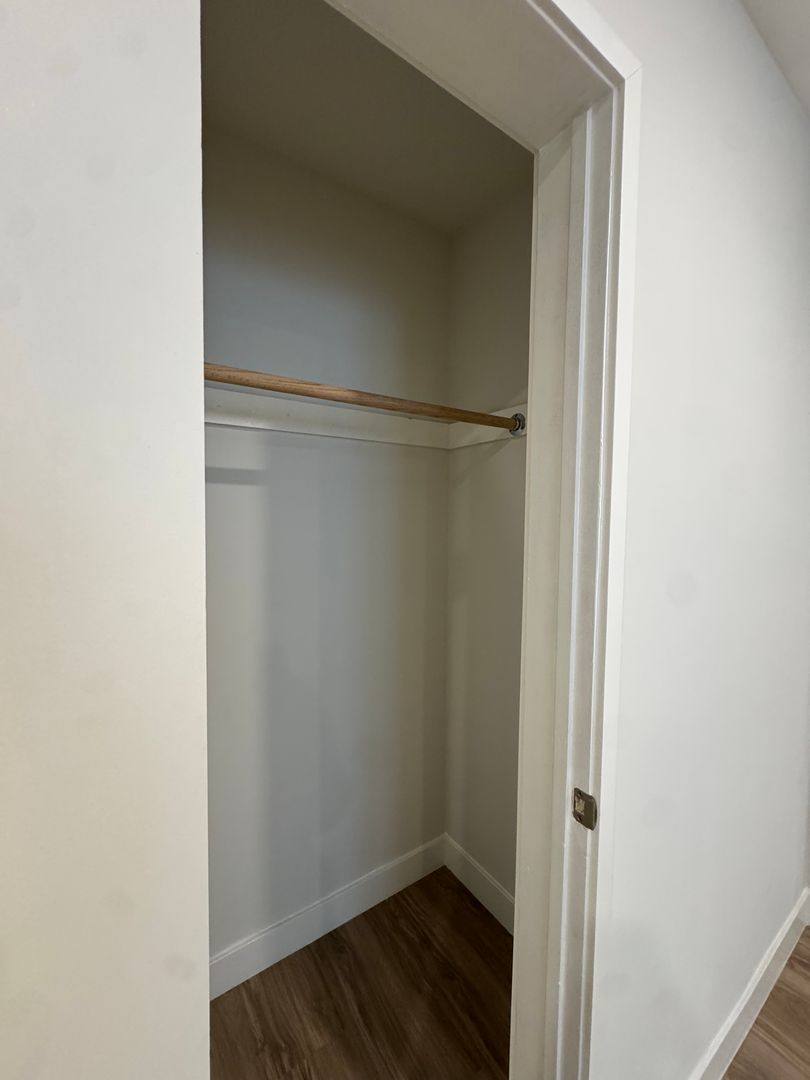 Apartment for rent at 3414 Overland Ave, Los Angeles, CA 90034