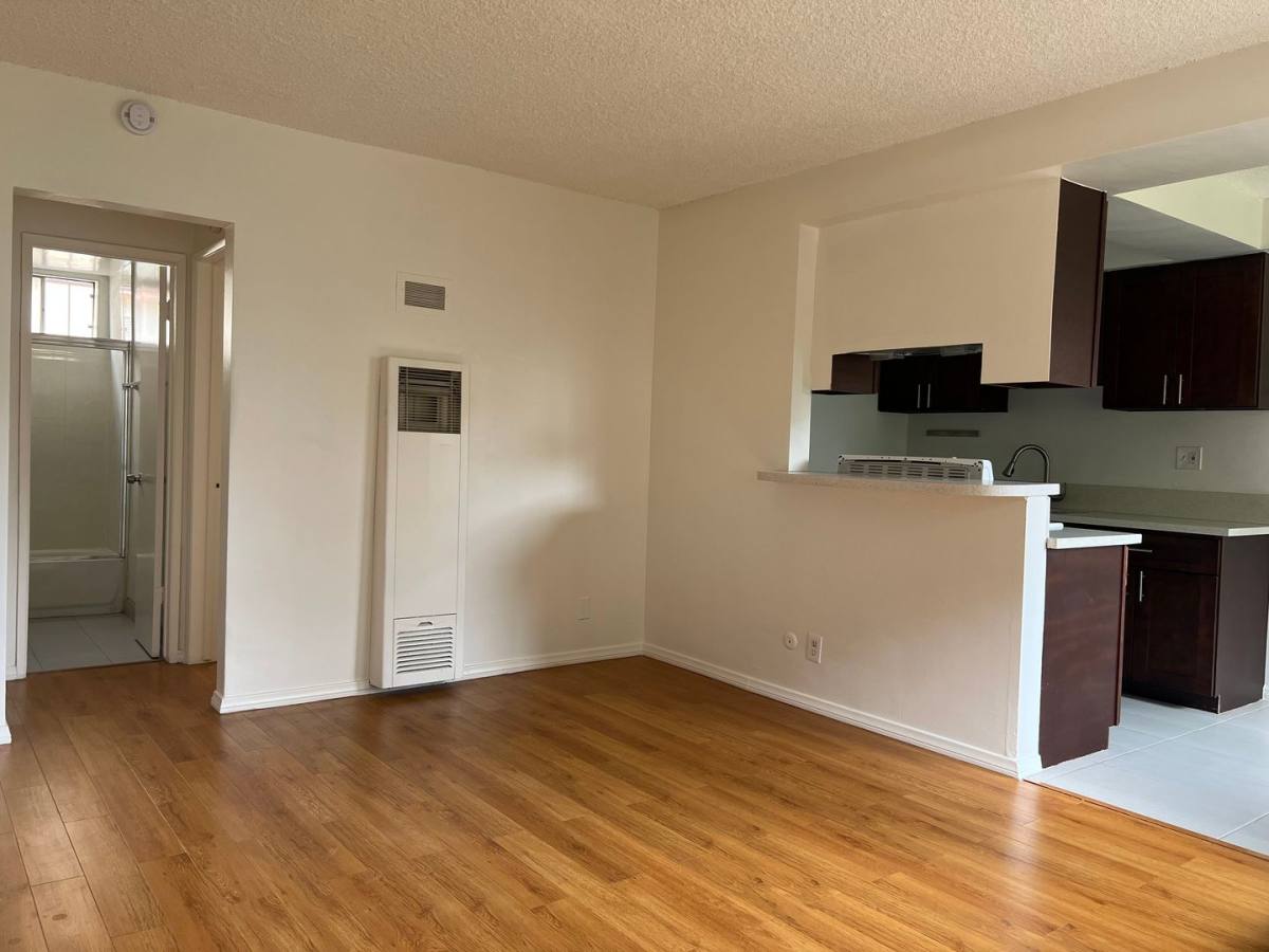 Apartment for rent at 100 E Commonwealth Ave, Alhambra, CA 91801