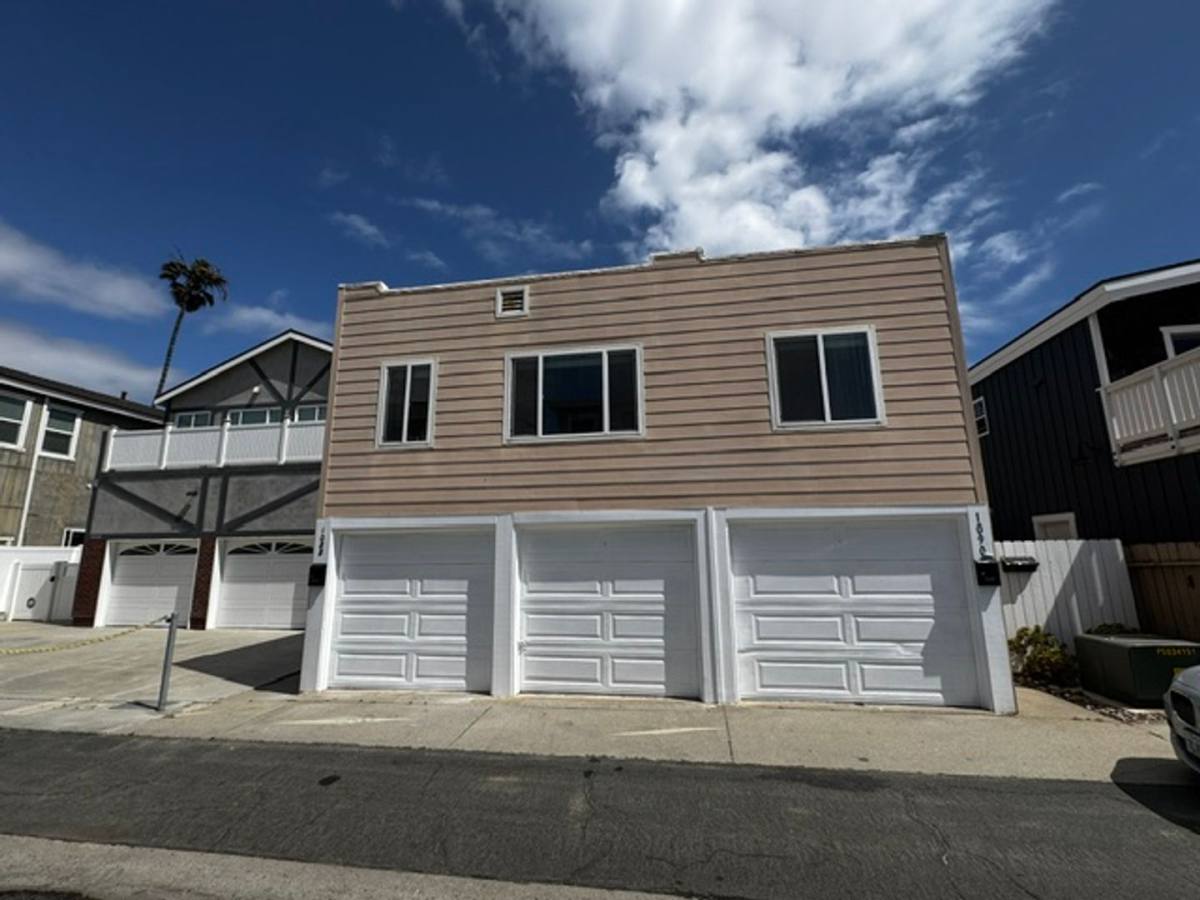 House for rent at 1088 Bangor Lane, Ventura, CA 93001