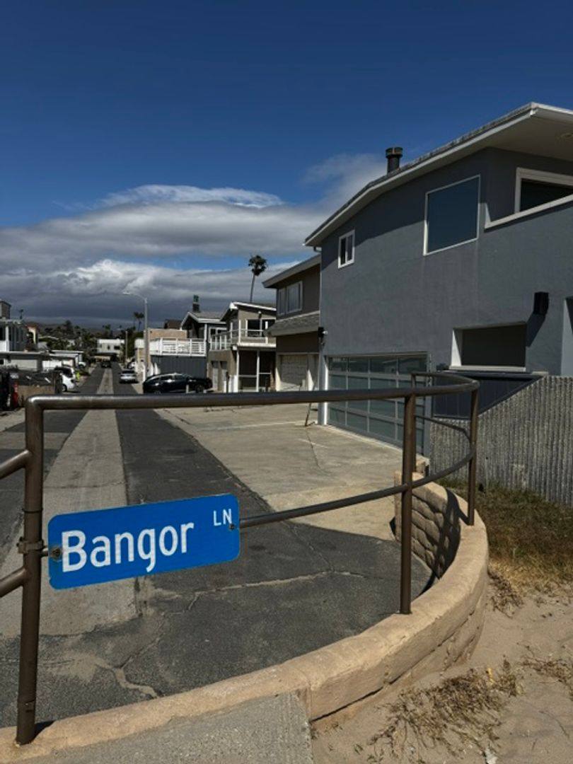 House for rent at 1088 Bangor Lane, Ventura, CA 93001