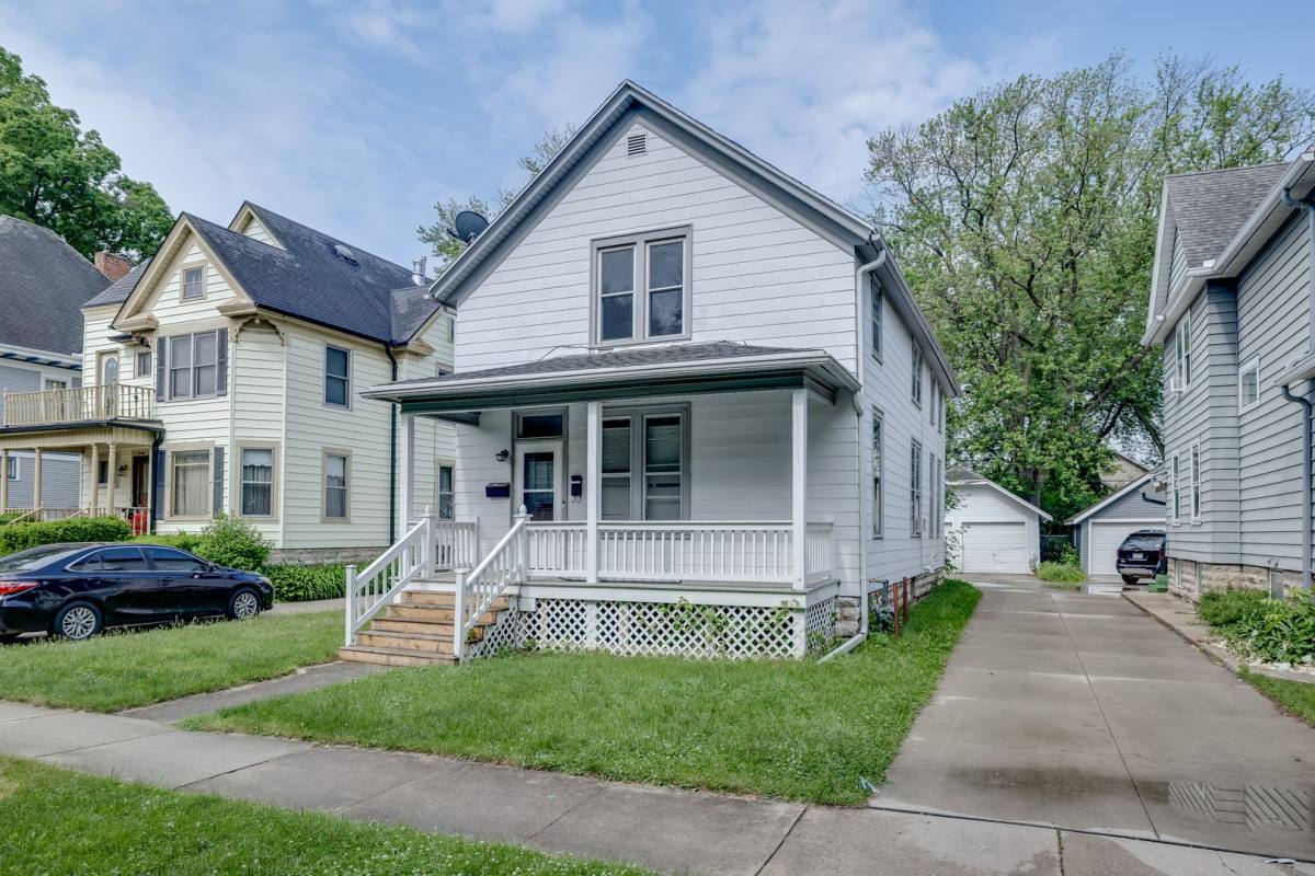 Apartment for rent at 30 Olcott St, Fond Du Lac, WI 54935