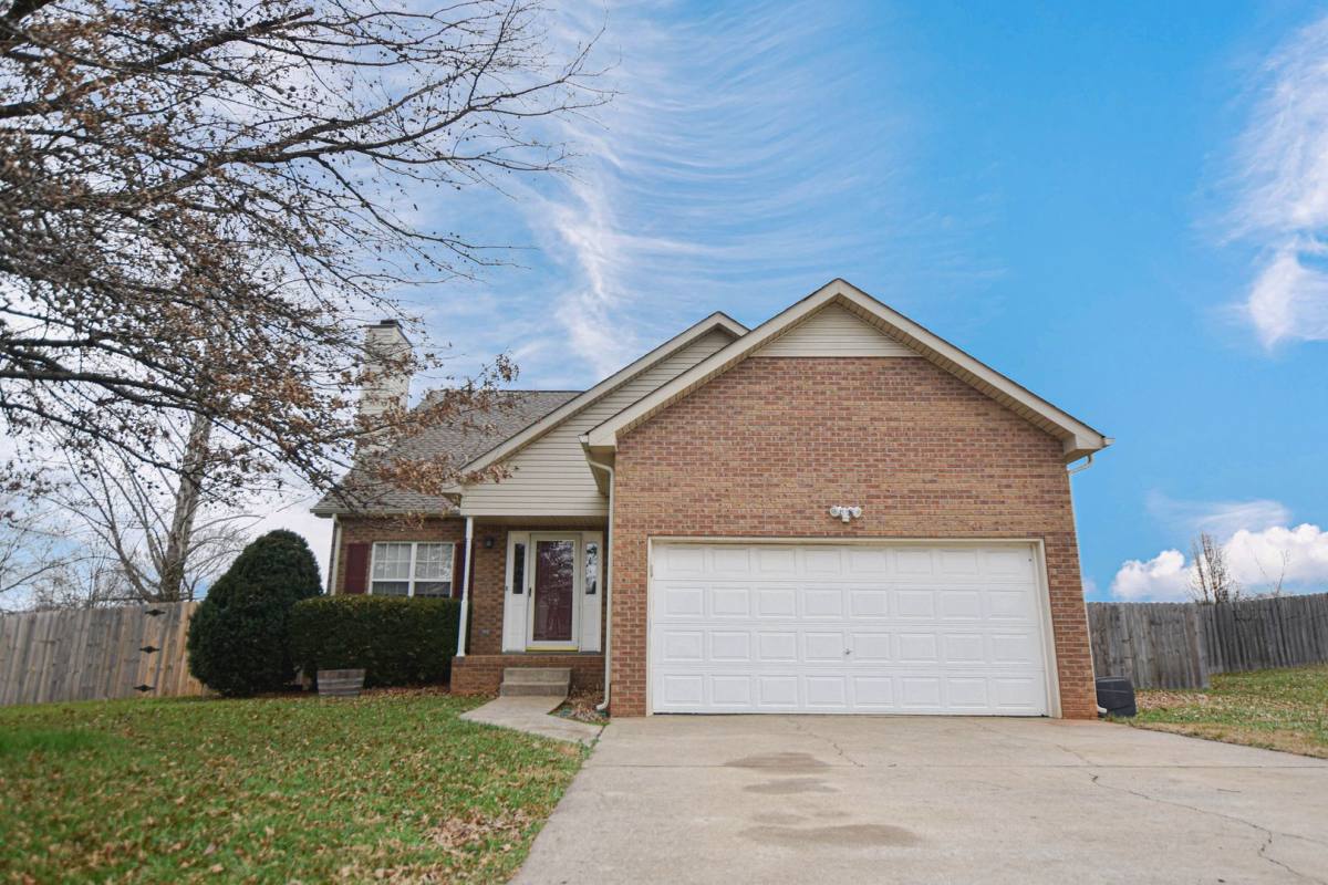 House for rent at 1759 Butternut Dr, Clarksville, TN 37042