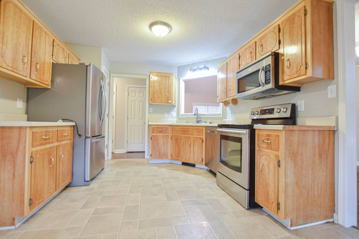 House for rent at 1759 Butternut Dr, Clarksville, TN 37042