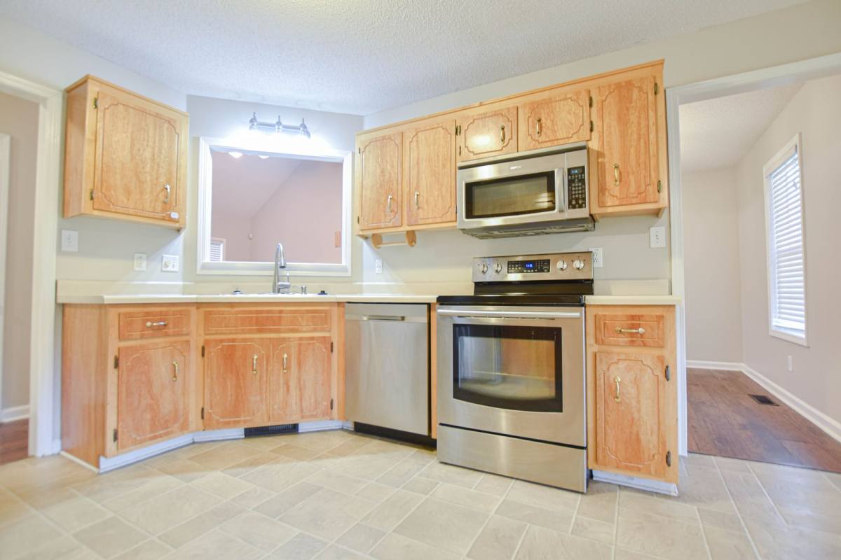 House for rent at 1759 Butternut Dr, Clarksville, TN 37042