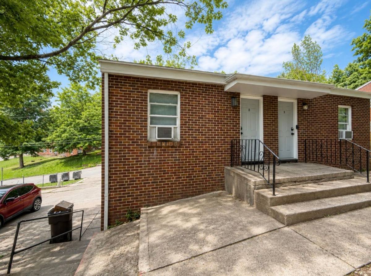 Apartment for rent at 612 Bancroft St, Des Moines, IA 50315
