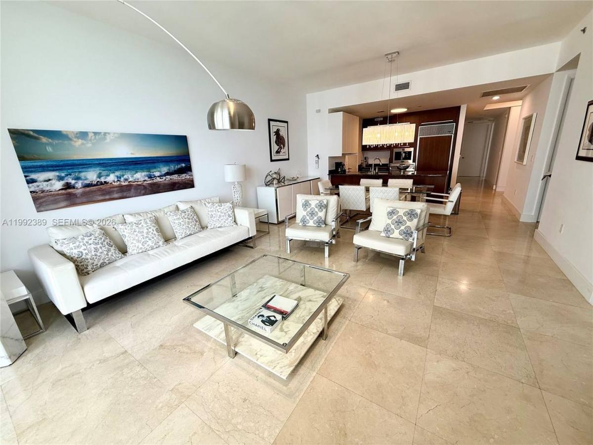 Apartment for rent at 15901 Collins Ave, North Miami Beach, FL 33160