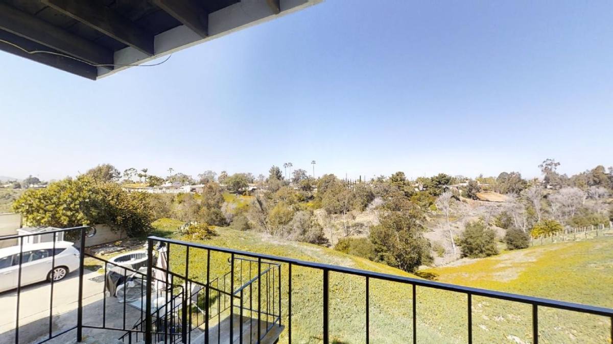 Apartment for rent at 3638 Pocahontas Court #C, San Diego, CA 92117