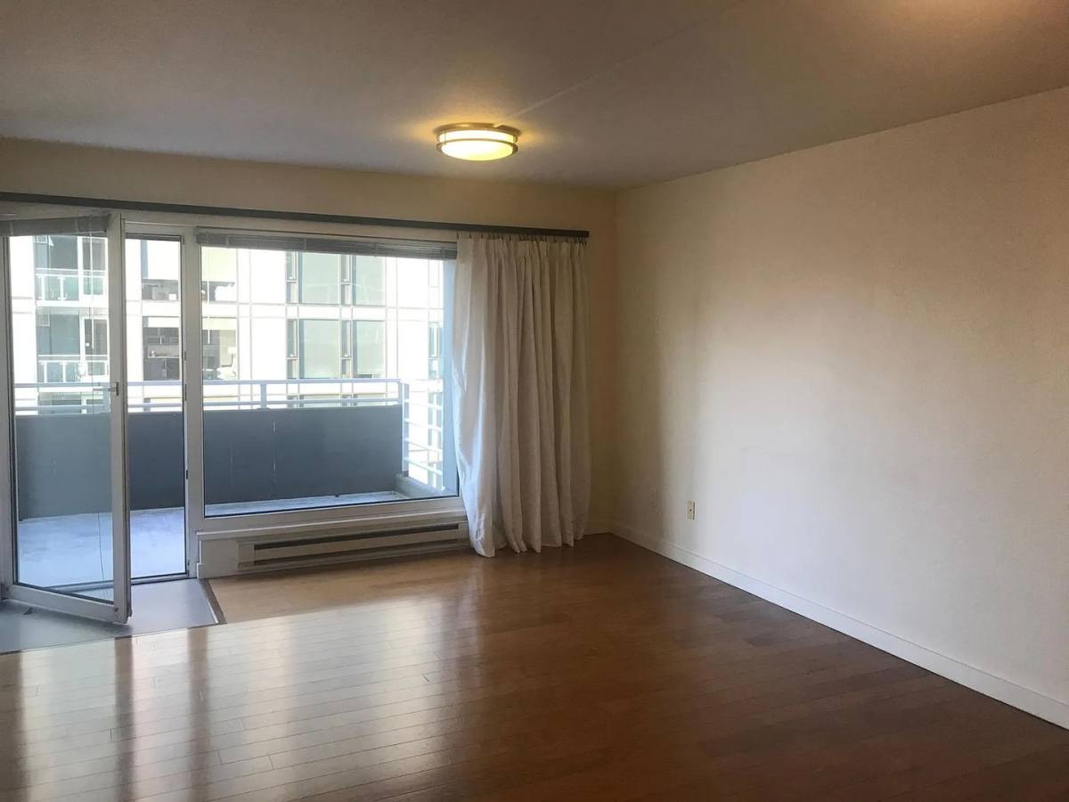 Condo for rent at 1415 2nd Ave, Seattle, WA 98101