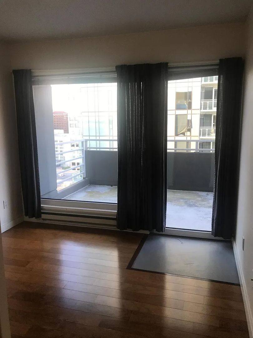 Condo for rent at 1415 2nd Ave, Seattle, WA 98101
