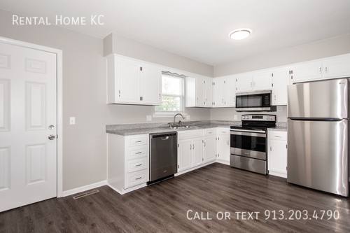 House for rent at 1224 E Cothrell, Olathe, KS 66061
