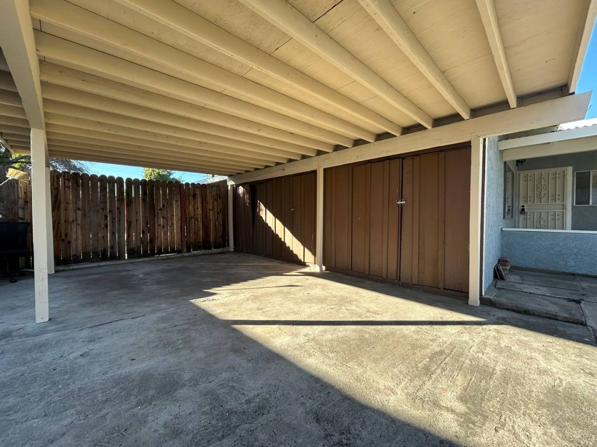 House for rent at 948 Barbra Lane, Redlands, CA 92374