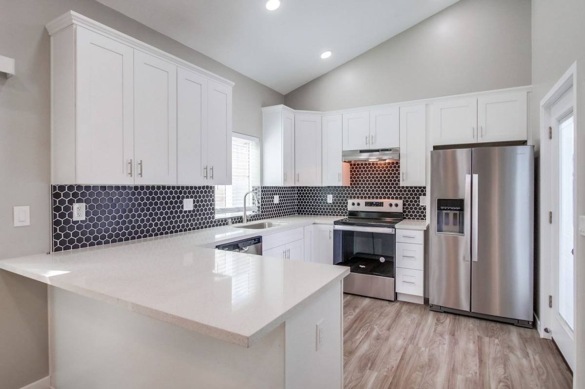 Prickly Pear, 205 W Vermont Ave, Escondido, CA 92025 - Apartment for Rent - Image 1