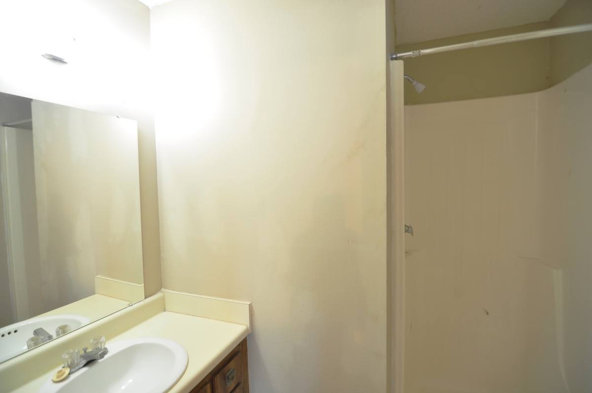 Apartment for rent at 12104 Carriage Court, Huntsville, AL 35803