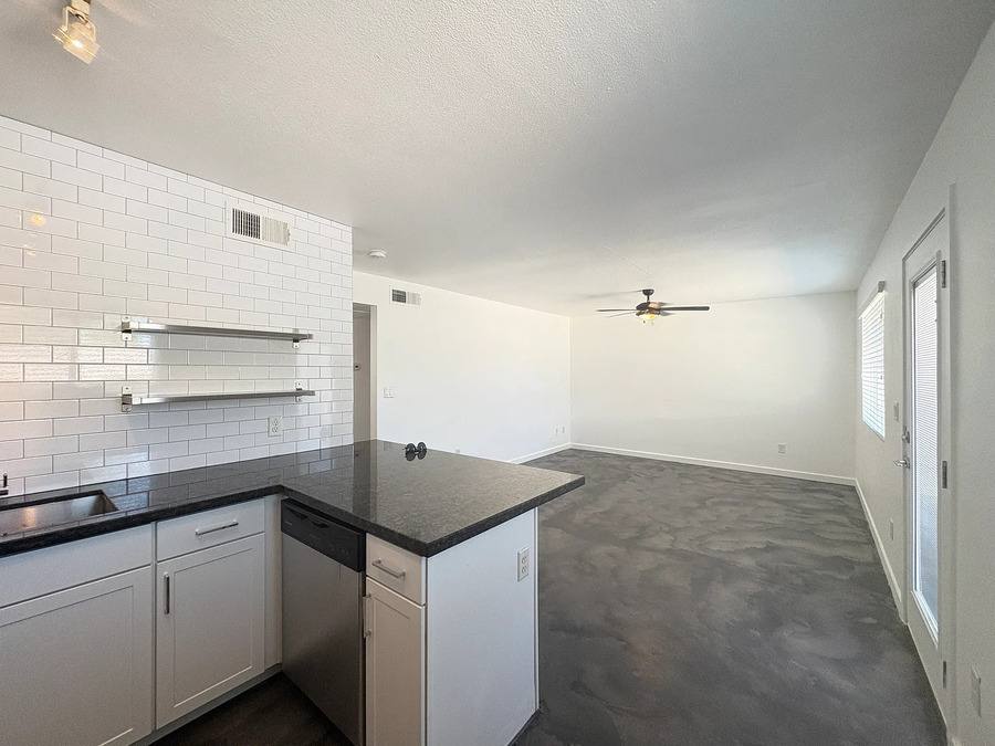 Apartment for rent at 4231 N 27th St #8, Phoenix, AZ 85016