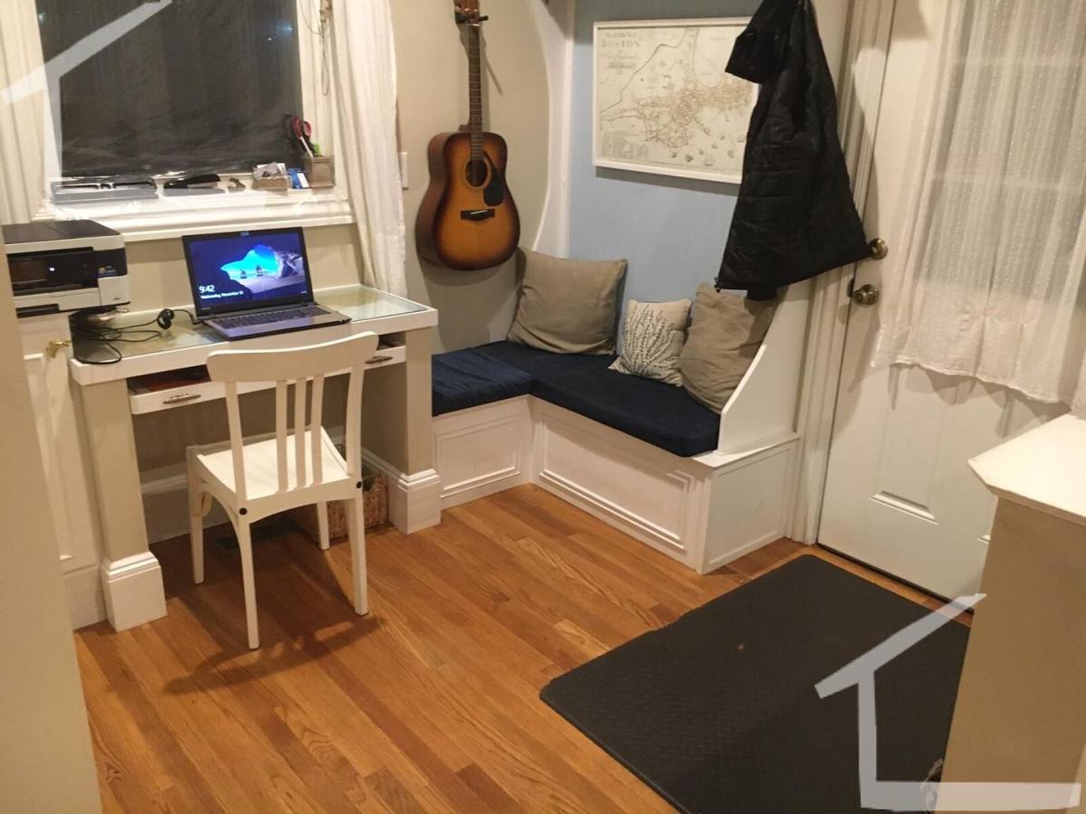 Apartment for rent at 108 Walnut St #3, Newtonville, MA 02460