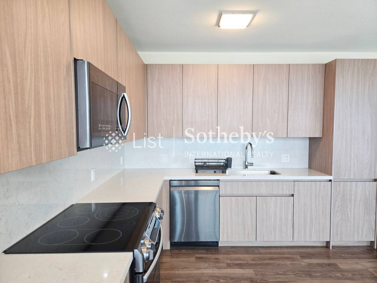 Apartment for rent at 1391 Kapiolani Blvd, Honolulu, HI 96814