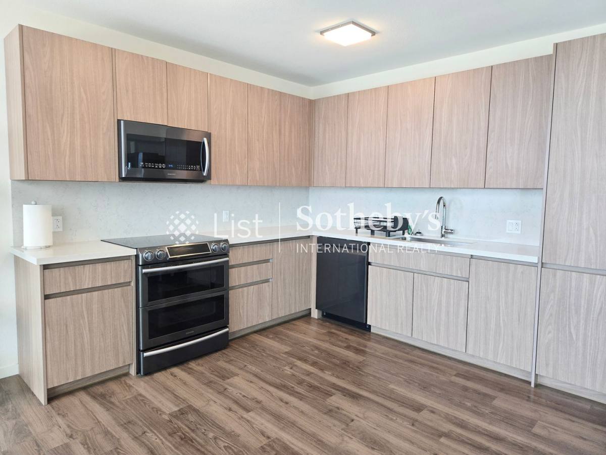 Apartment for rent at 1391 Kapiolani Blvd, Honolulu, HI 96814