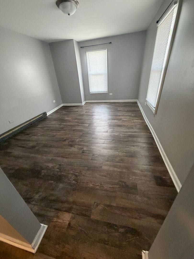Apartment for rent at 51 E Church St, Sandwich, IL 60548