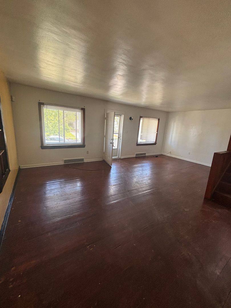 House for rent at 800 London Rd, Cleveland, OH 44110